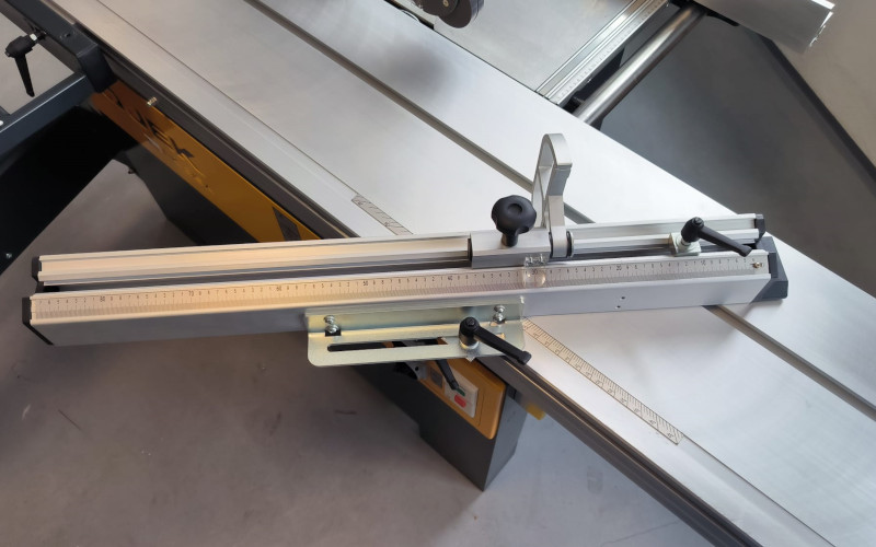 Formátovací pila rojek pf400 - digitalni odmerovani pricne pravítko